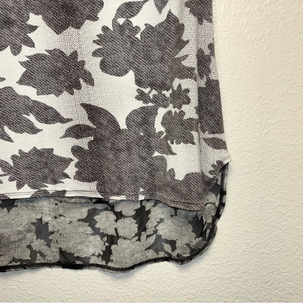 Cabi #3057 Tango Floral Drape Tank black,white,gray floral Woman's Size Medium - Picture 8 of 16